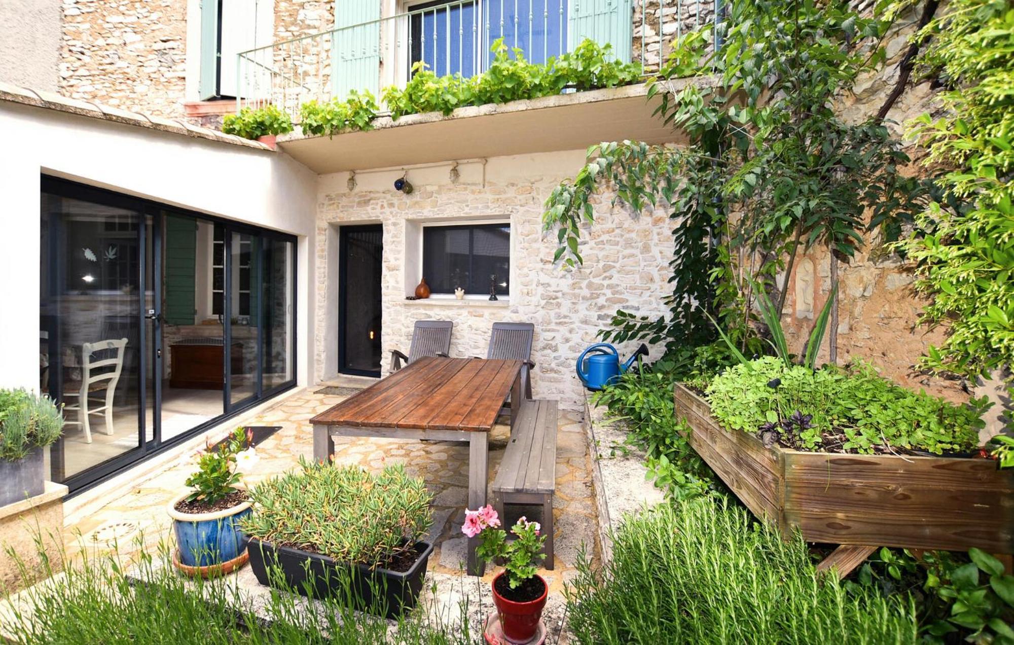 2 Bedroom Gorgeous Home In Villes-Sur-Auzon Dış mekan fotoğraf