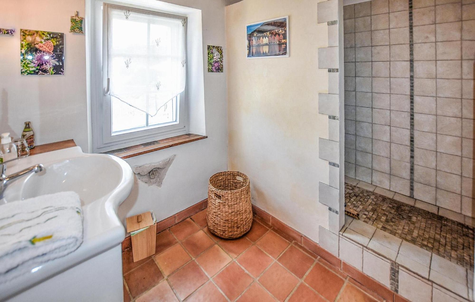2 Bedroom Gorgeous Home In Villes-Sur-Auzon Dış mekan fotoğraf